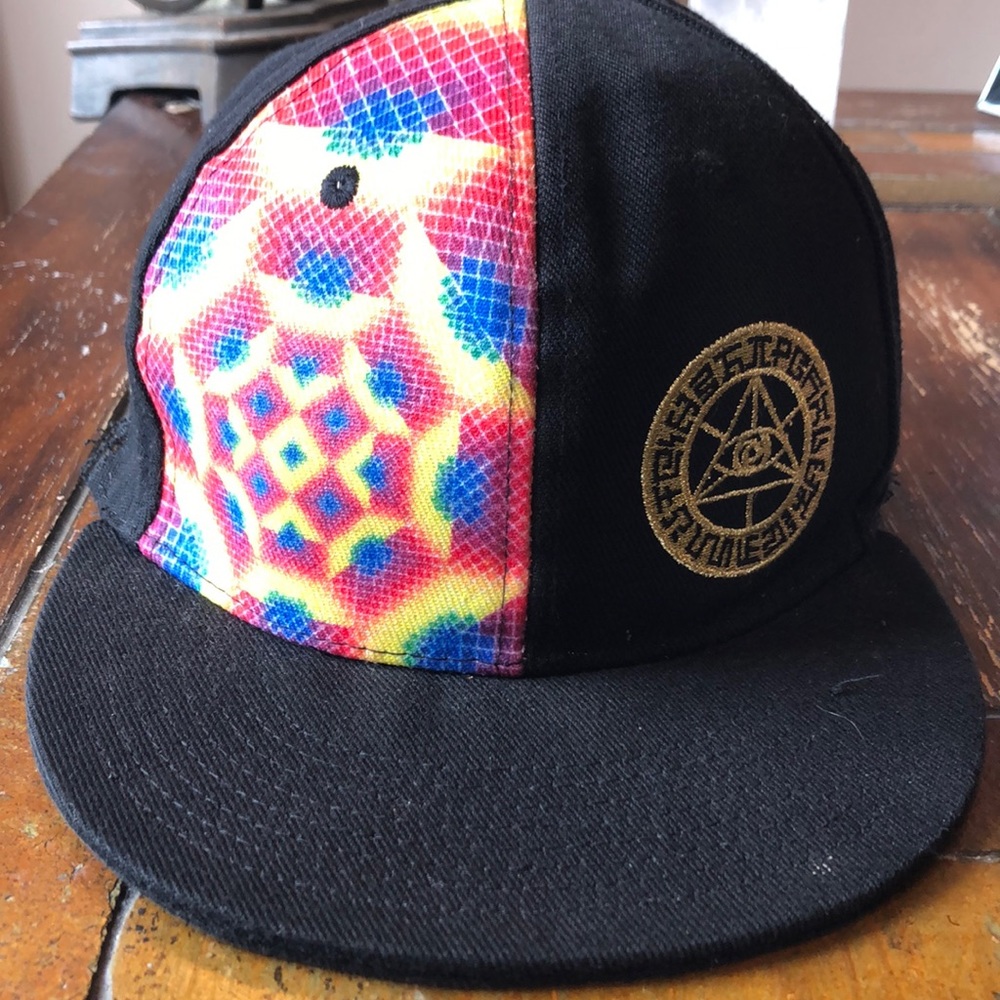 Grassroots cosm Alex grey hat